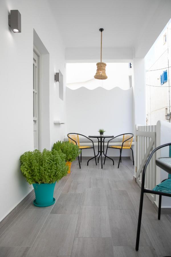 Anemela Studio Basic Naxos City Exteriör bild