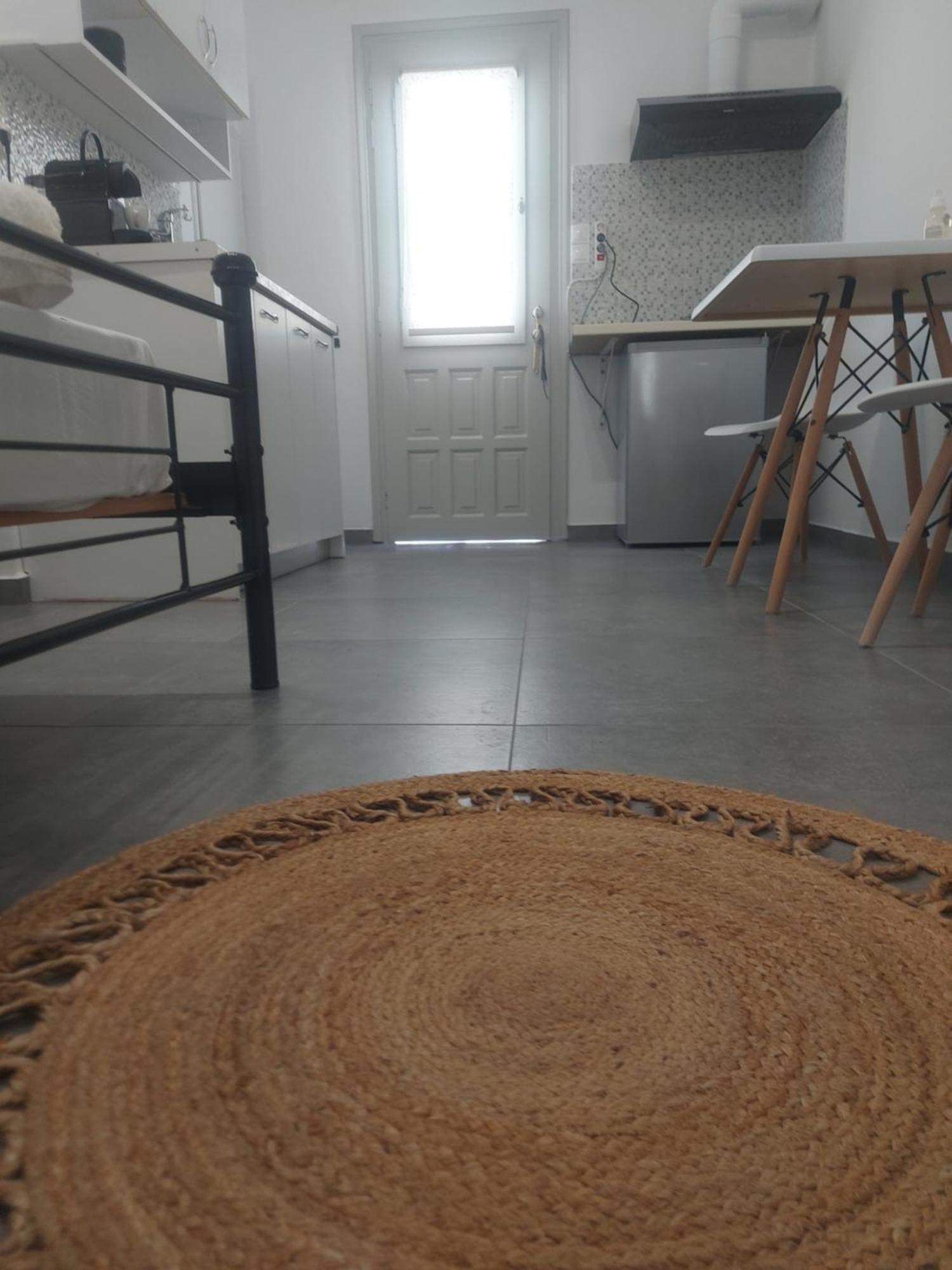 Anemela Studio Basic Naxos City Exteriör bild