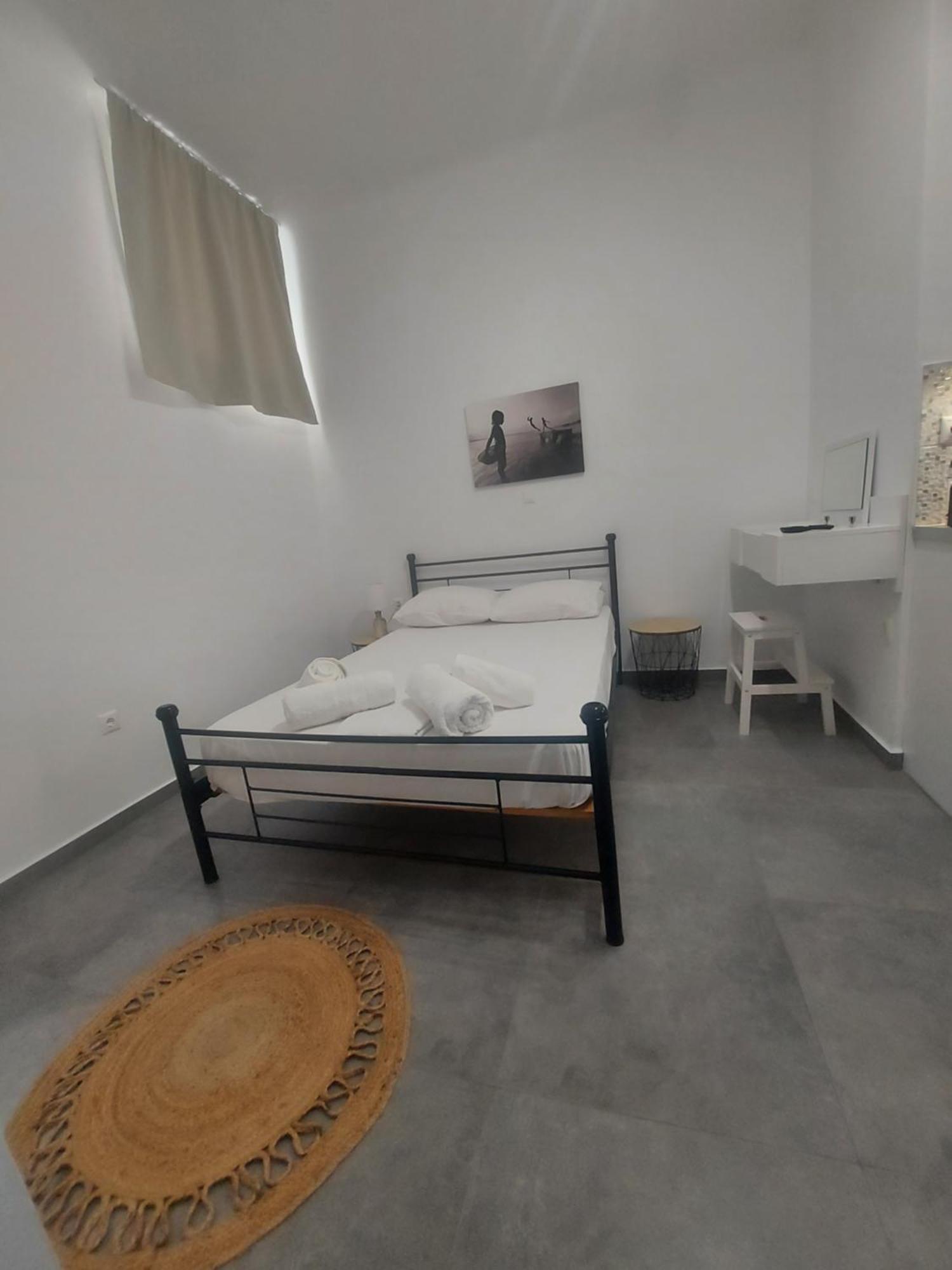 Anemela Studio Basic Naxos City Exteriör bild