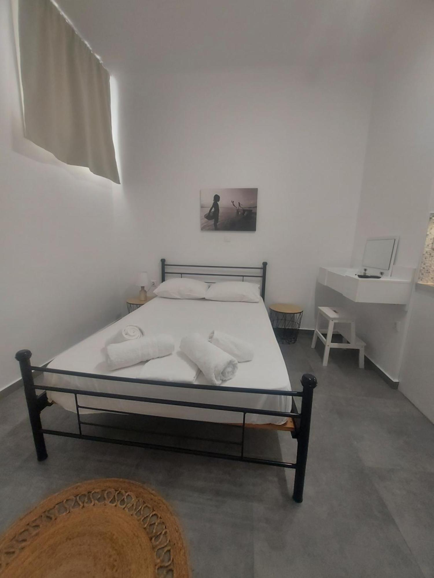 Anemela Studio Basic Naxos City Exteriör bild